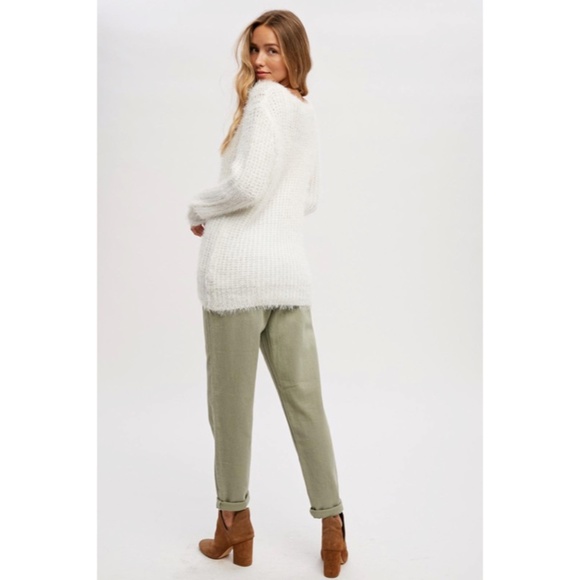 SOLD OUT Ivory Fuzzy Boucle Comfy Soft Pullover Knit Relaxed Fit Casual Sweater - Picture 8 of 8